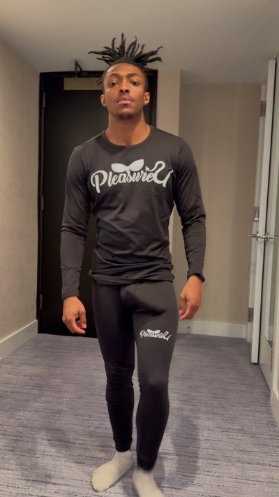 Watch PleasureU Studios's leaked NSFW photo on TwXstars