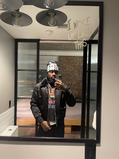 Watch the Jspot's leaked NSFW photo on TwXstars