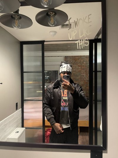 Watch the Jspot's leaked NSFW photo on TwXstars