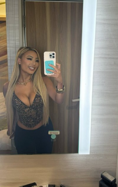 Watch Kazumi's leaked NSFW photo on TwXstars