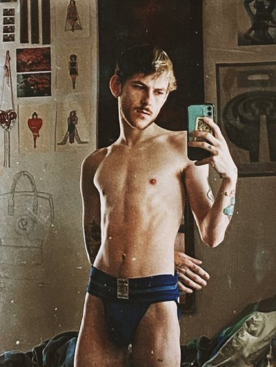 Watch druuuling 🤤's leaked NSFW photo on TwXstars