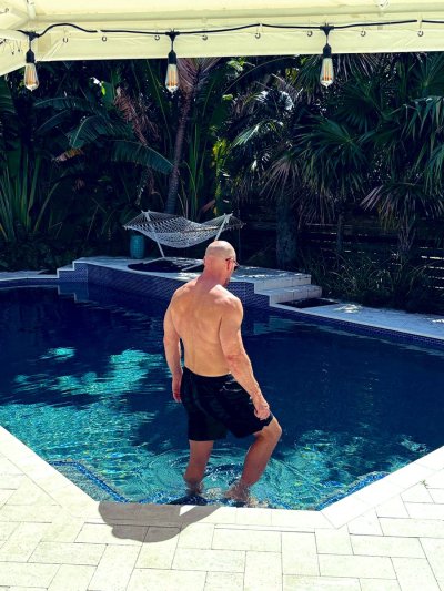 Watch JohnnySins's leaked NSFW photo on TwXstars