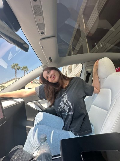 Watch Sophie Mudd 🤎's leaked NSFW photo on TwXstars