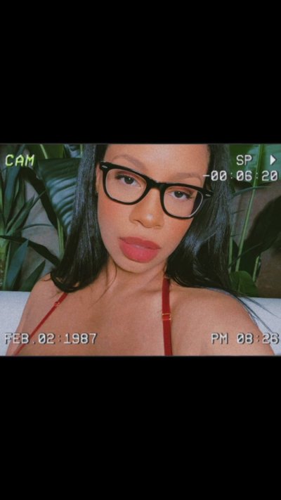 Watch Rhonda - OnlyOneRhonda's leaked NSFW photo on TwXstars