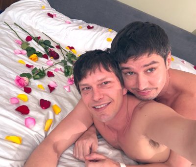 Watch Mickey Knox **18+**'s leaked NSFW photo on TwXstars