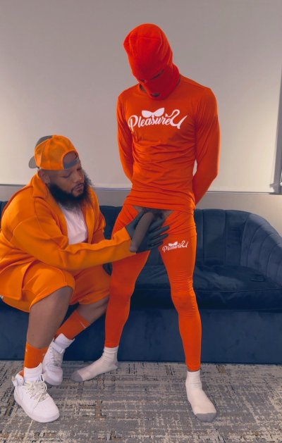 Watch PleasureU Studios's leaked NSFW photo on TwXstars