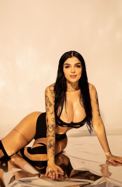 Watch Karely Ruiz's leaked NSFW photo on TwXstars