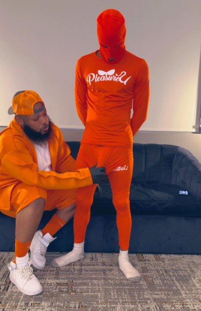 Watch PleasureU Studios's leaked NSFW photo on TwXstars