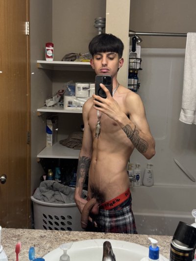 Watch ℑ𝔰𝔯𝔞𝔢𝔩 𝔗𝔞𝔭𝔦𝔞's leaked NSFW photo on TwXstars