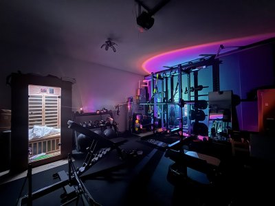 Watch Megan Rain's leaked NSFW photo on TwXstars