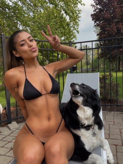 Watch Katie Murch's leaked NSFW photo on TwXstars