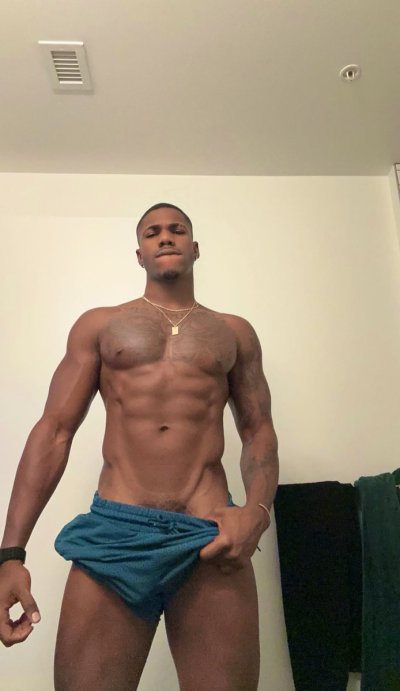 Watch Hello Fresh's leaked NSFW photo on TwXstars