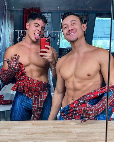 Watch GREU28's leaked NSFW photo on TwXstars