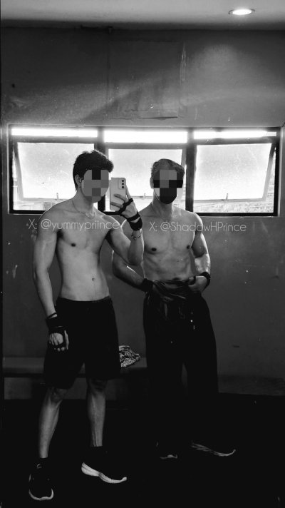 Watch ⚜️ YUMMY⚔️PRINCE ⚜️'s leaked NSFW photo on TwXstars