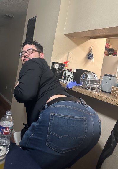 Watch callmebabyboi's leaked NSFW photo on TwXstars