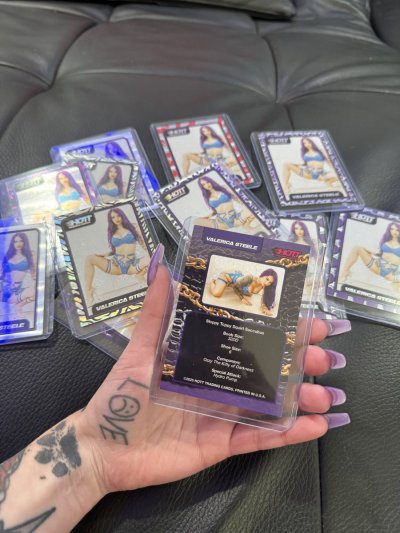 Watch VALERiCASTEELE.COM⛲️'s leaked NSFW photo on TwXstars