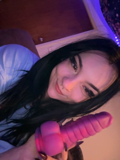 Watch Ur Favorite 💋's leaked NSFW photo on TwXstars