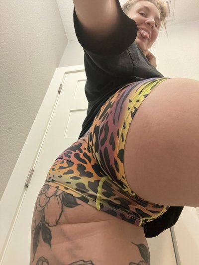 Watch Celia Steele's leaked NSFW photo on TwXstars