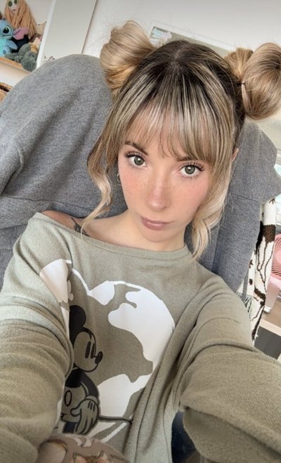 Watch Jade Vow's leaked NSFW photo on TwXstars