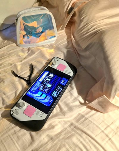 Watch Ruby's leaked NSFW photo on TwXstars