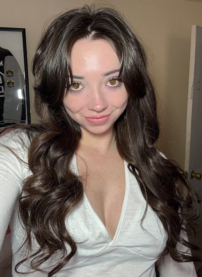 Watch Molly Moon 🌙's leaked NSFW photo on TwXstars