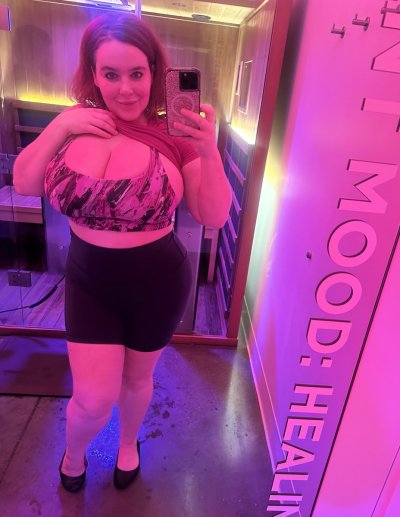 Watch Natasha Nice 🇫🇷🇨🇺🇺🇸's leaked NSFW photo on TwXstars