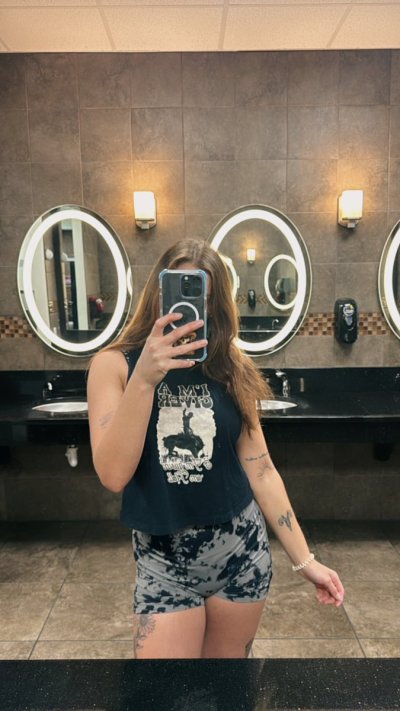 Watch Tayler's leaked NSFW photo on TwXstars