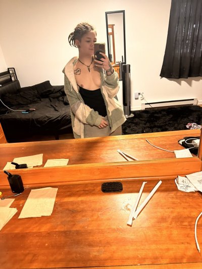 Watch ❤️𝔙𝔢𝔫𝔲𝔰𝔎𝔦𝔱𝔱𝔶𝔛𝔒🖤's leaked NSFW photo on TwXstars