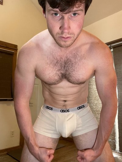 Watch Finn Harding's leaked NSFW photo on TwXstars