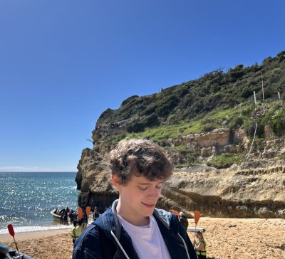 Watch Rourke's leaked NSFW photo on TwXstars