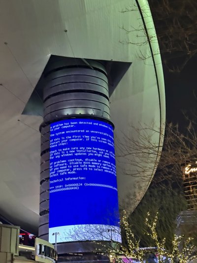 Watch Las Vegas Locally 🌴's leaked NSFW photo on TwXstars