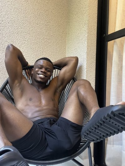 Watch Swhirly™️'s leaked NSFW photo on TwXstars