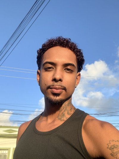 Watch Rick's leaked NSFW photo on TwXstars