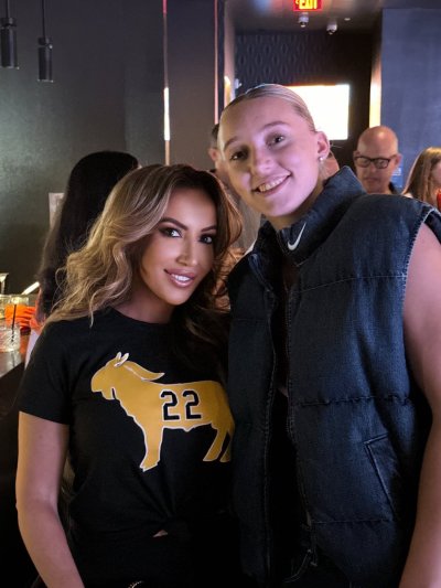 Watch RICHELLE RYAN's leaked NSFW photo on TwXstars