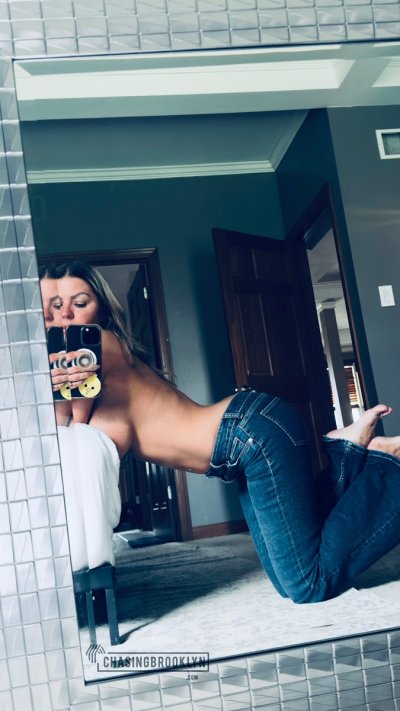 Watch Brooklyn Chase™'s leaked NSFW photo on TwXstars