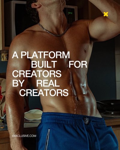 Watch XXXCLUSIVE's leaked NSFW photo on TwXstars