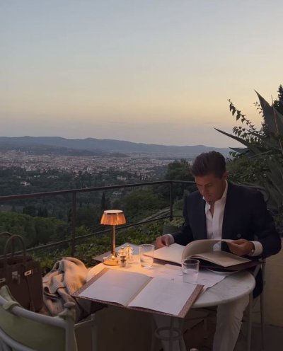 Watch Memes to tickle your pickle's leaked NSFW photo on TwXstars