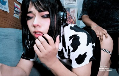 Watch 𝕸𝖊𝖎_𝕾𝖚𝖈𝖈𝖚𝖇𝖚𝖘's leaked NSFW photo on TwXstars