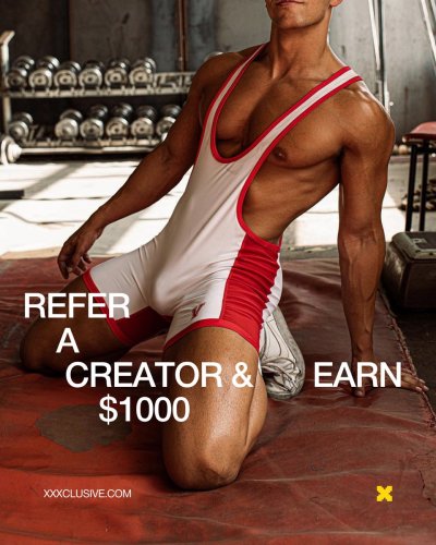 Watch XXXCLUSIVE's leaked NSFW photo on TwXstars