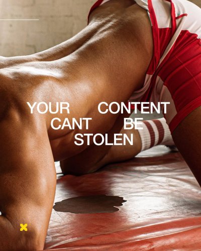 Watch XXXCLUSIVE's leaked NSFW photo on TwXstars