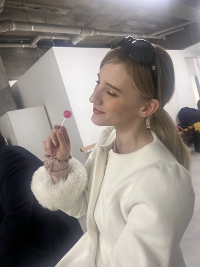 Watch Melody's leaked NSFW photo on TwXstars