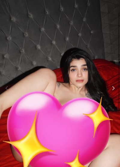 Watch Karely Ruiz's leaked NSFW photo on TwXstars
