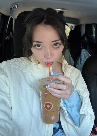 Watch Molly Moon 🌙's leaked NSFW photo on TwXstars