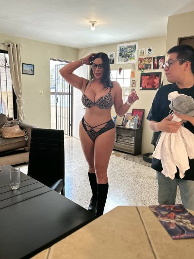 Watch azucaralejandra's leaked NSFW photo on TwXstars