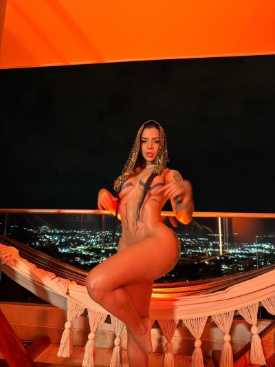 Watch Delettraaoficial's leaked NSFW photo on TwXstars