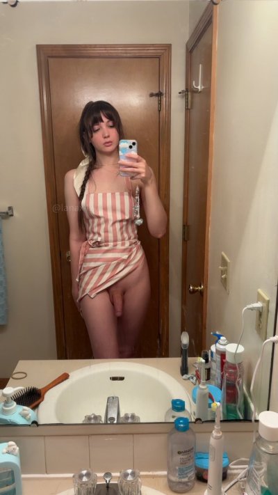 Watch TS Lana 🎀's leaked NSFW photo on TwXstars