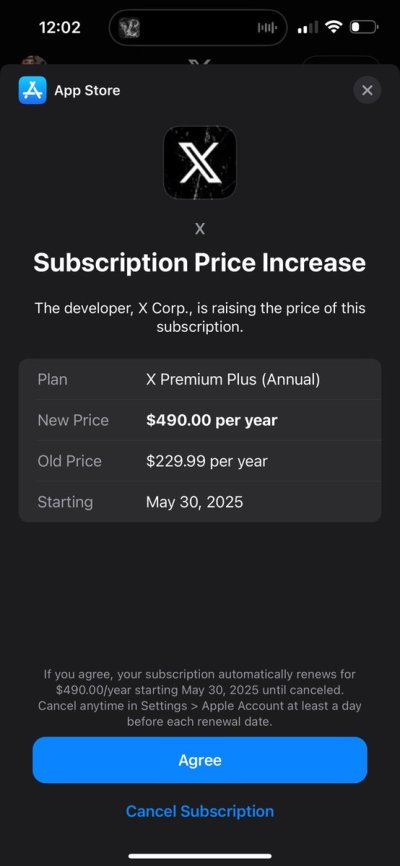 Watch Emi Addison's leaked NSFW photo on TwXstars