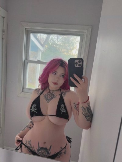 Watch venomous_dolly's leaked NSFW photo on TwXstars