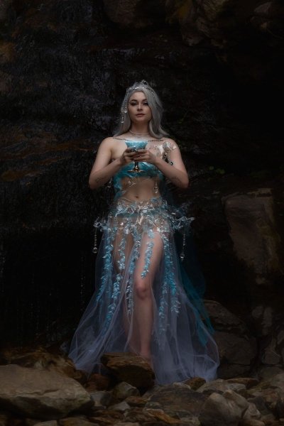 Watch Harli Kane's leaked NSFW photo on TwXstars