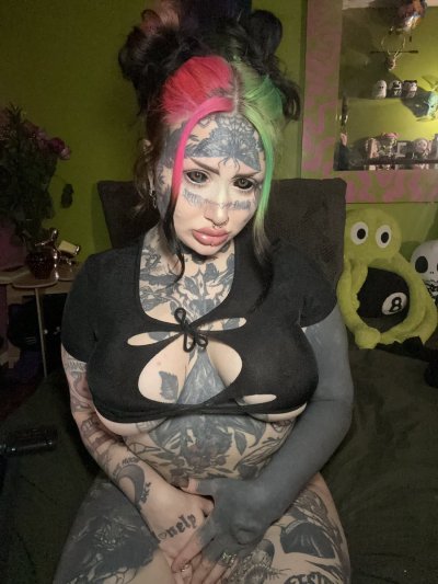 Watch Orylan's leaked NSFW photo on TwXstars